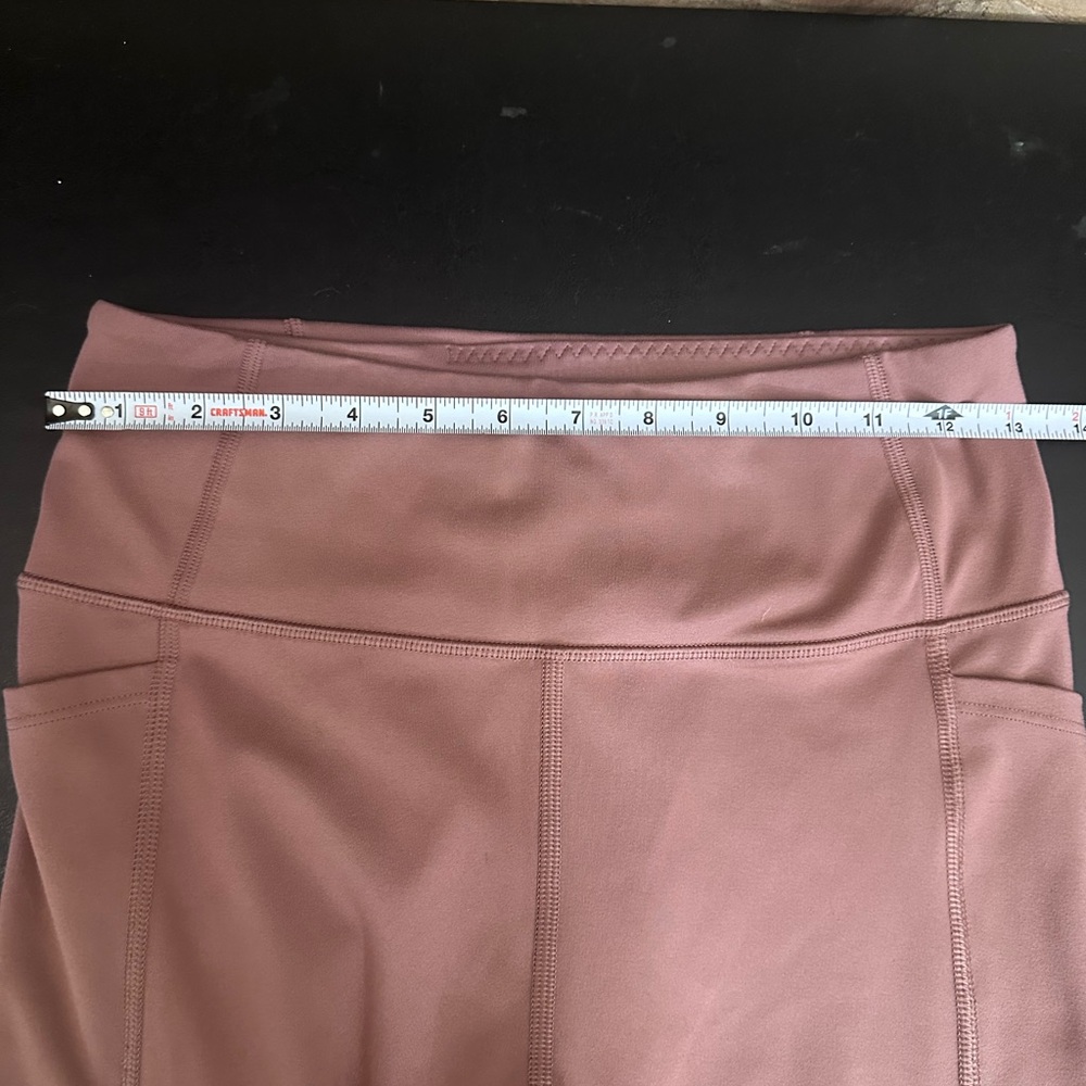 Victoria’s Secret Incredible Essential Leggings Pink Women's size 8 Side Pockets - Picture 9 of 10